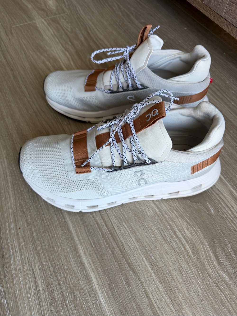 On Cloudnova Sneakers On Running White / Pearl size 9 - Picture 6 of 10